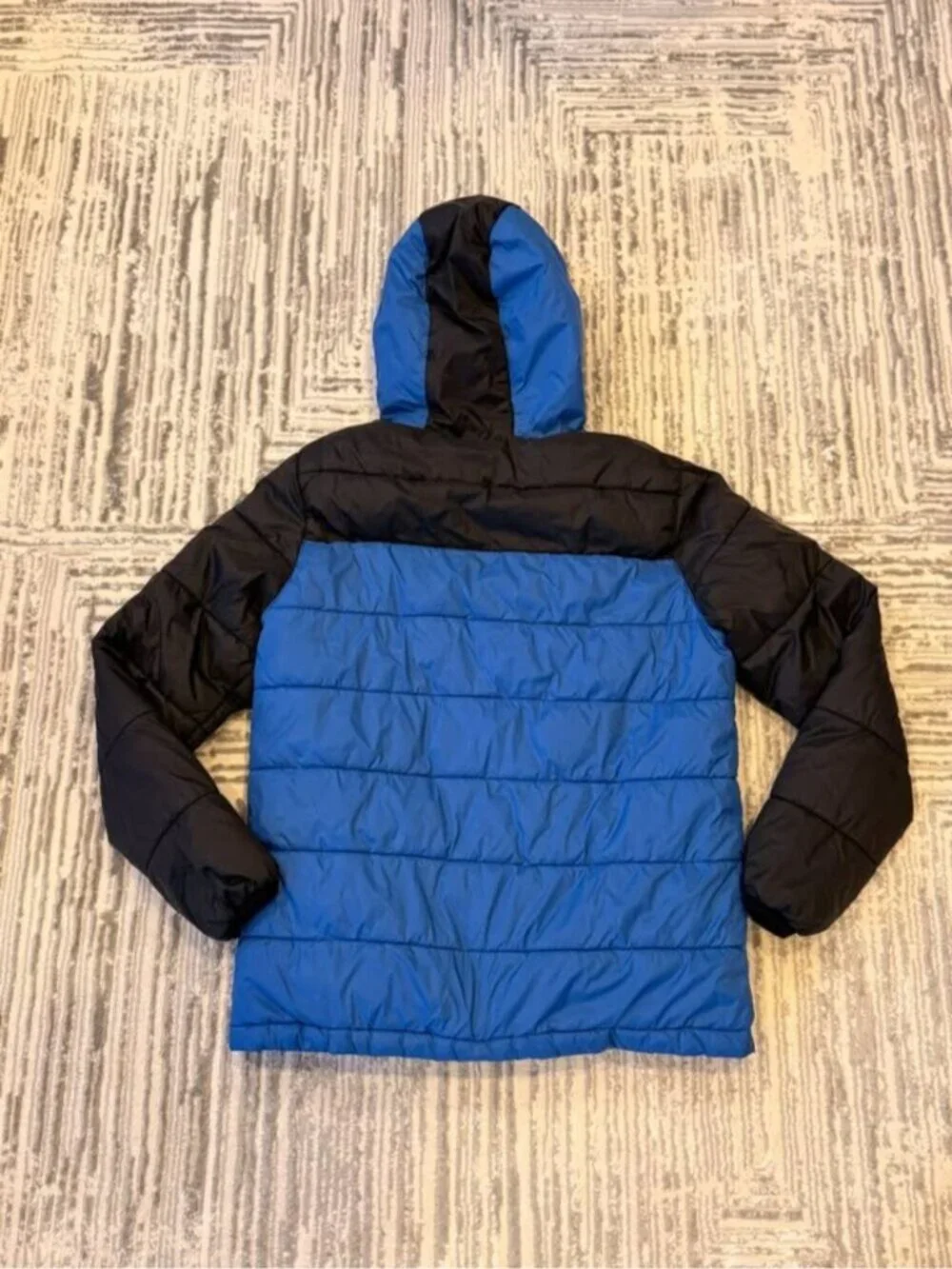 Spyder boys youth large 14/16 blue/black puffer coat